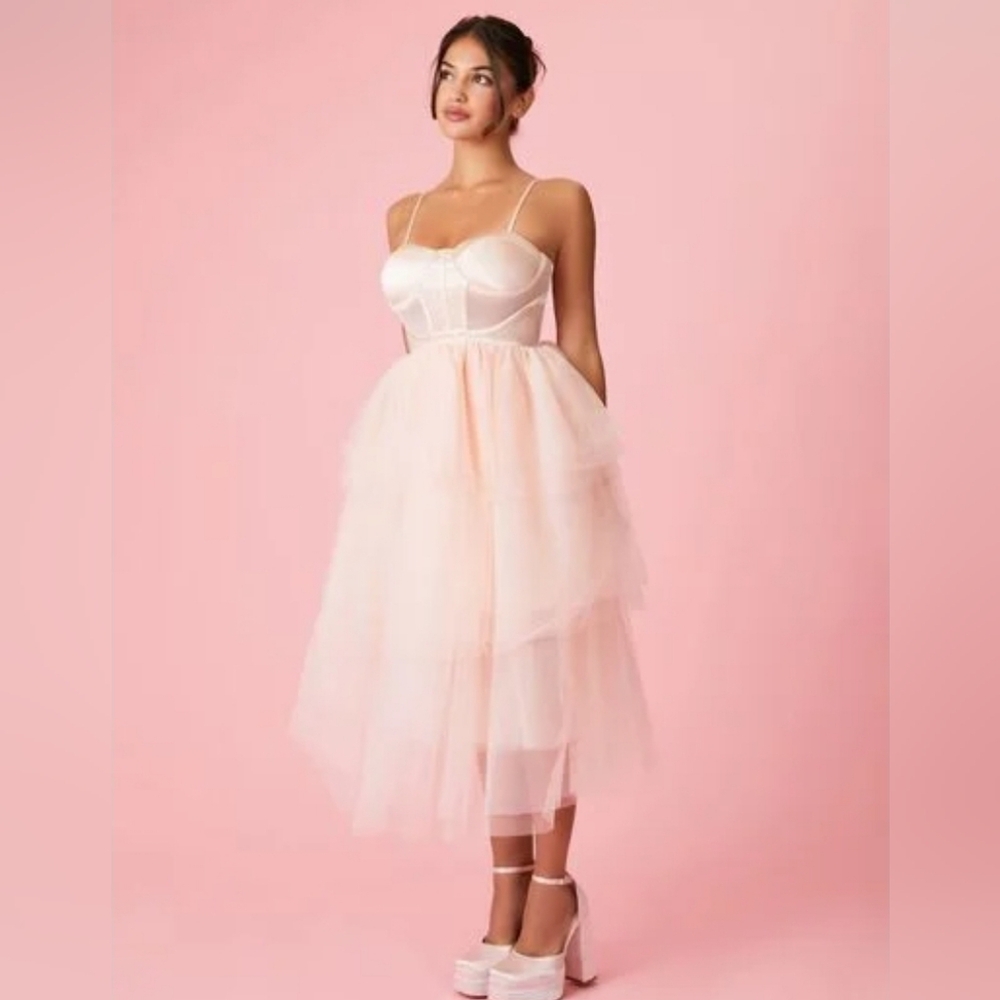 NWT Forever 21 Blush Pink Tulle Corset Dress – Size M